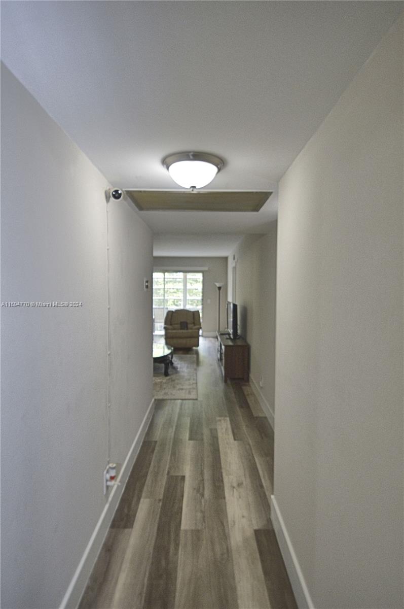 CAMBRIDGE AT CENTURY VILL - Residential