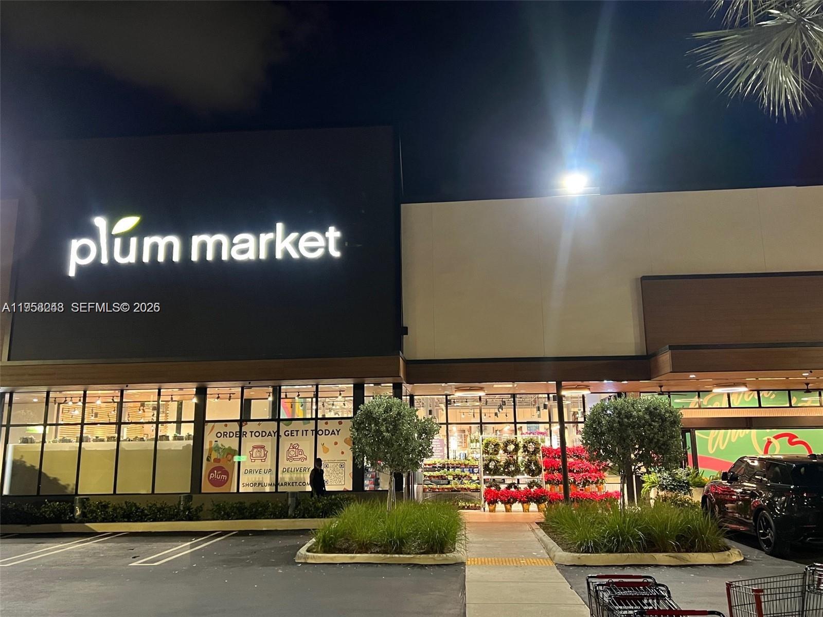 POINT EAST SEC 4 CONDO - Residential