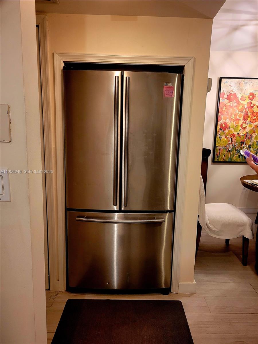 POINT EAST SEC 4 CONDO - Residential