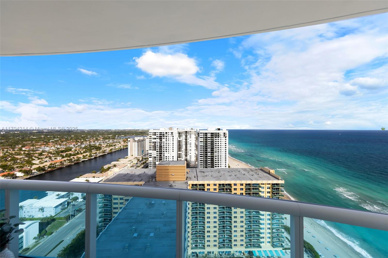 2711 S Ocean Dr 2701