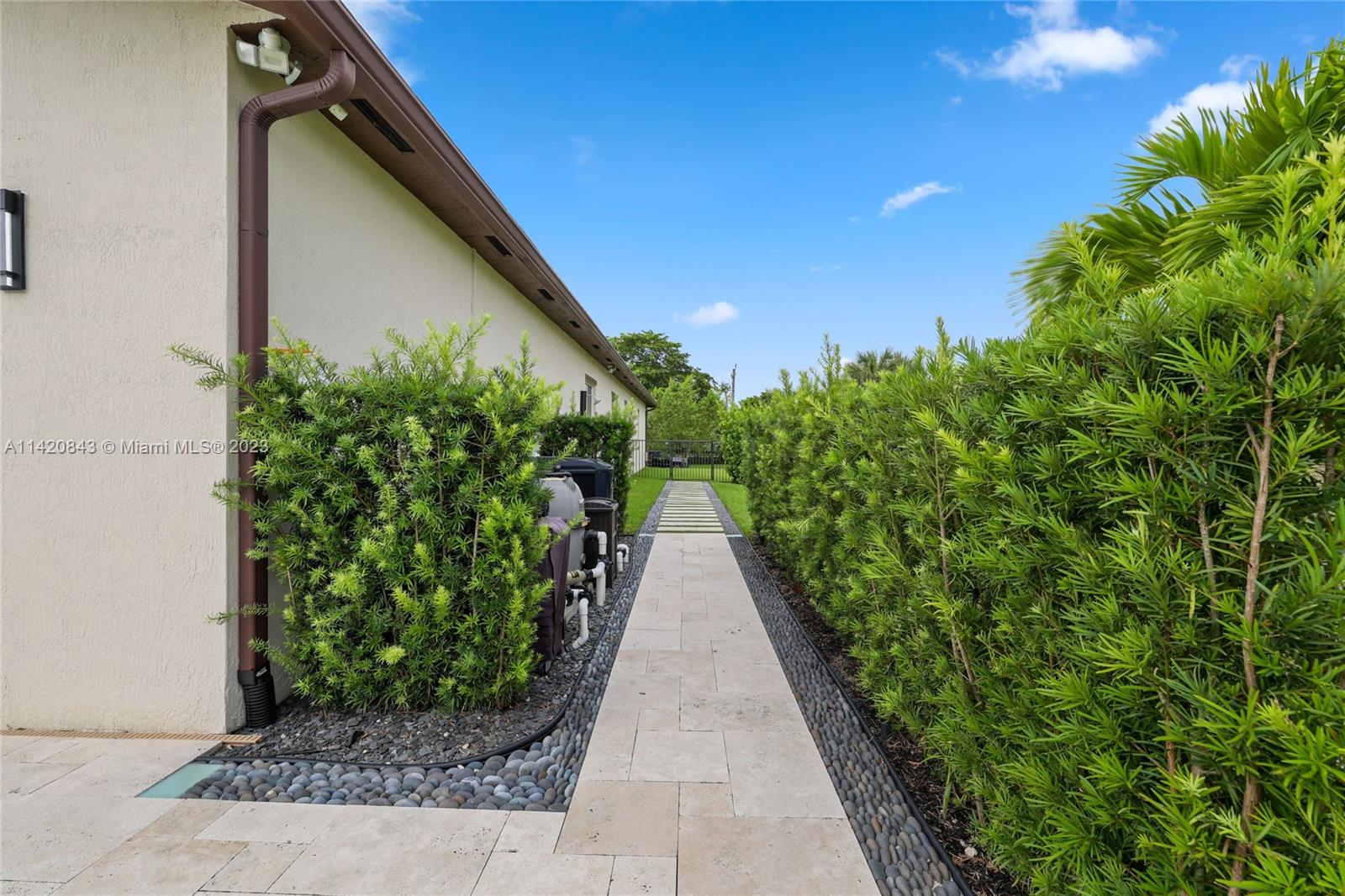 STILLWATER SHORES - Residential