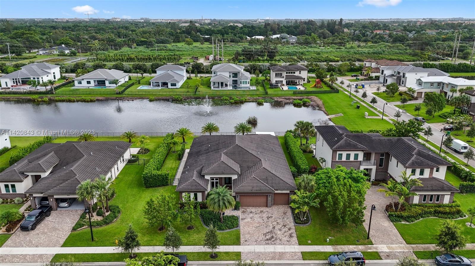 STILLWATER SHORES - Residential