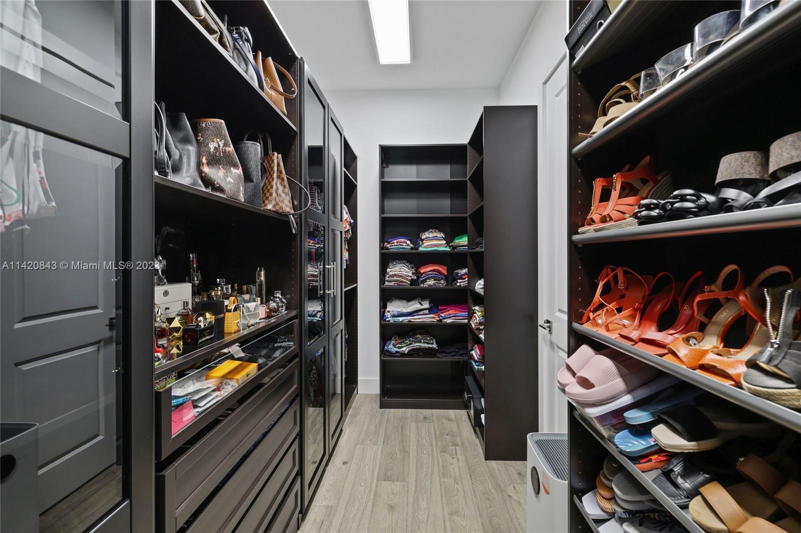 STILLWATER SHORES - Residential