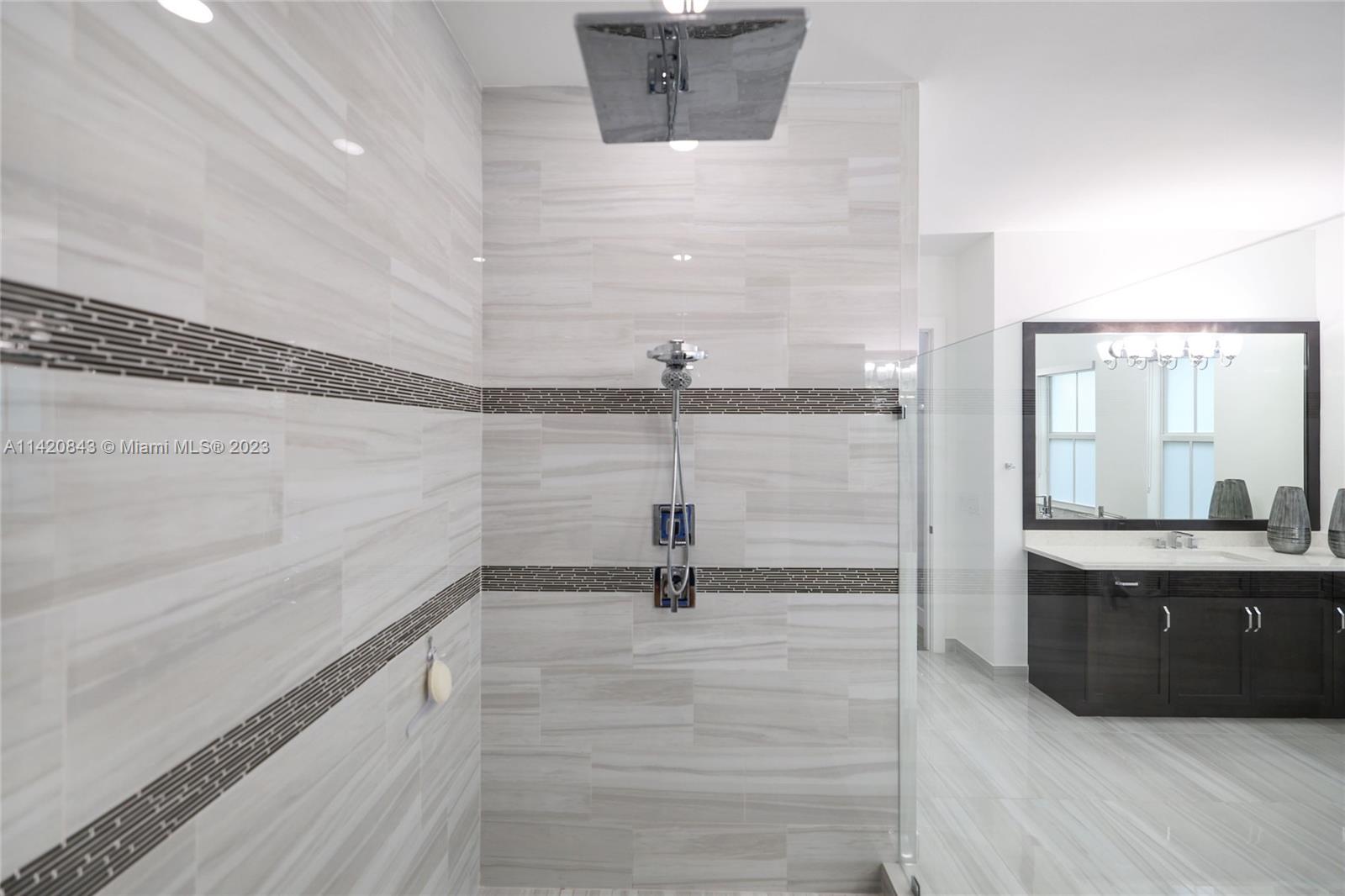 STILLWATER SHORES - Residential