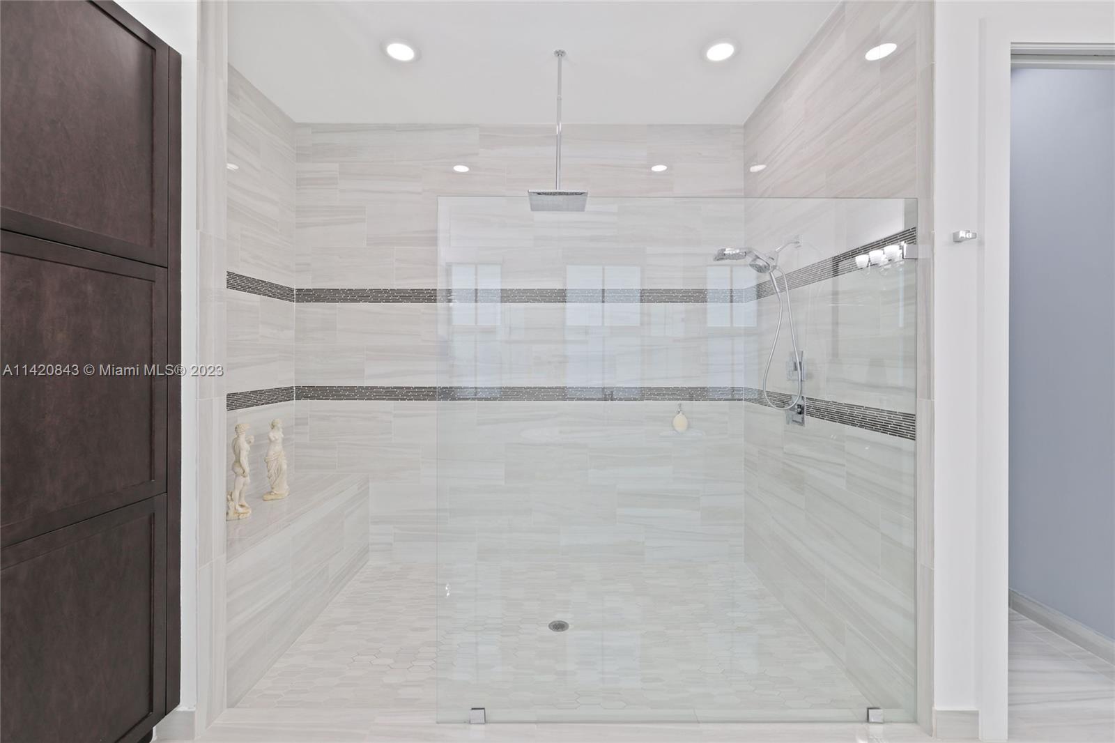 STILLWATER SHORES - Residential