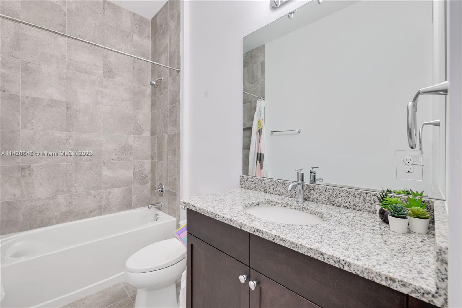 STILLWATER SHORES - Residential