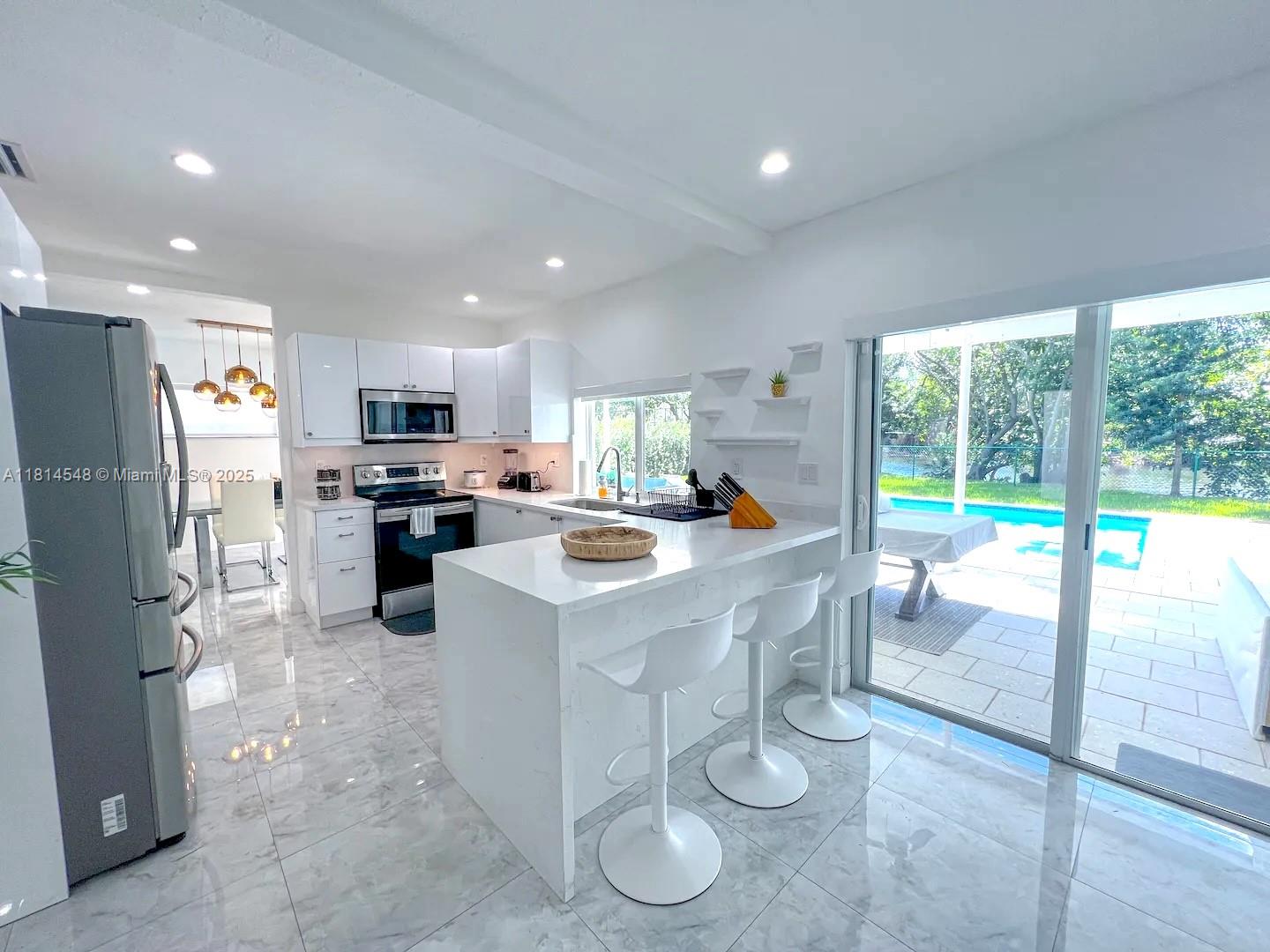 SOARS RIVER ESTATES - Residential Lease