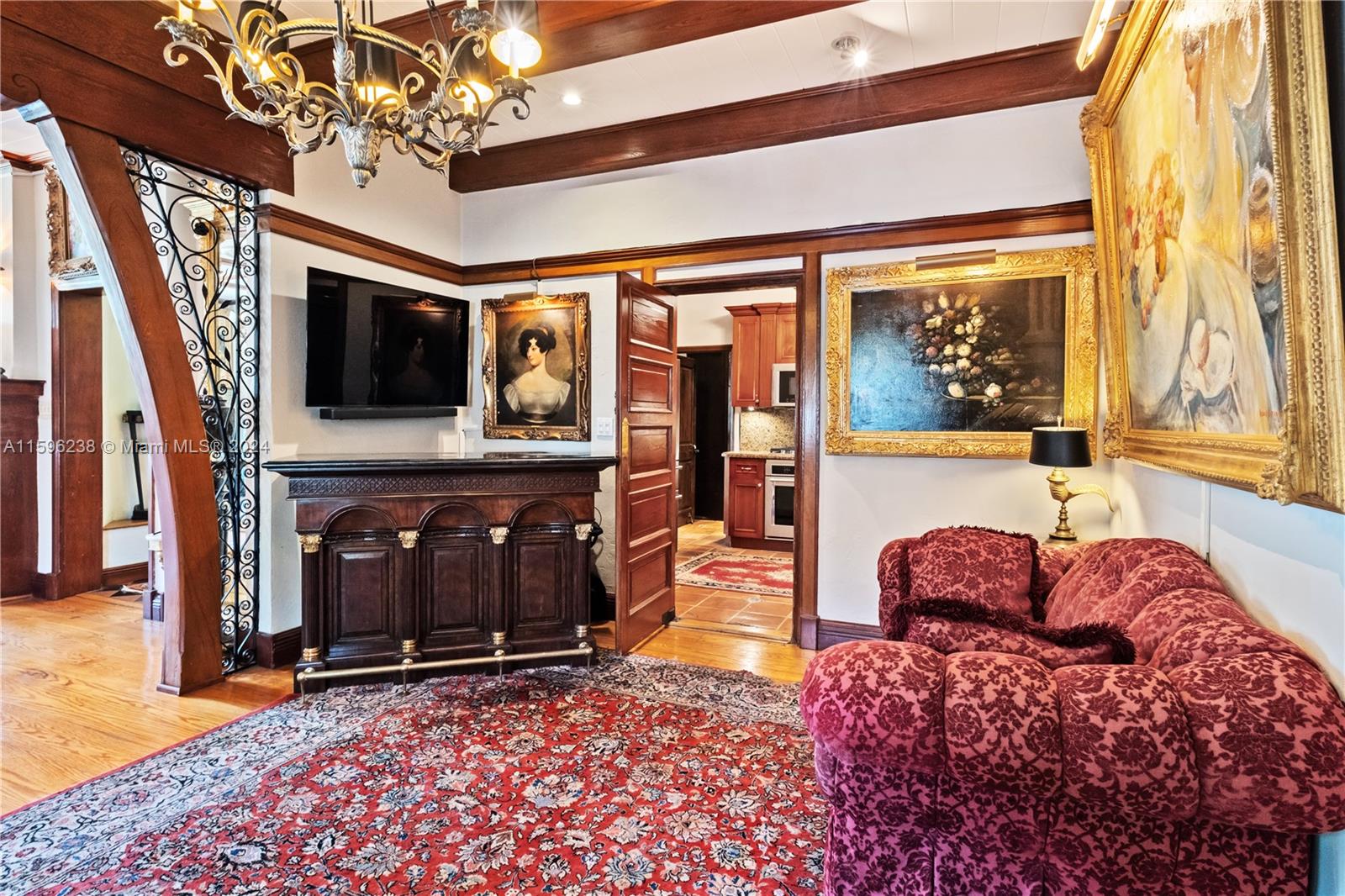 MIAMI SHORES SEC 3 - Residential