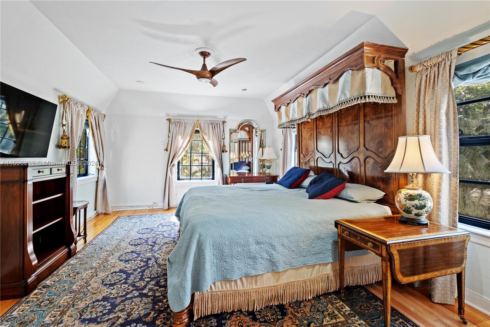 MIAMI SHORES SEC 3 - Residential