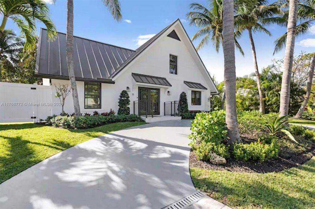 Photo of 18 Hersey Dr, Ocean Ridge, FL 33435 (MLS # A11766772)