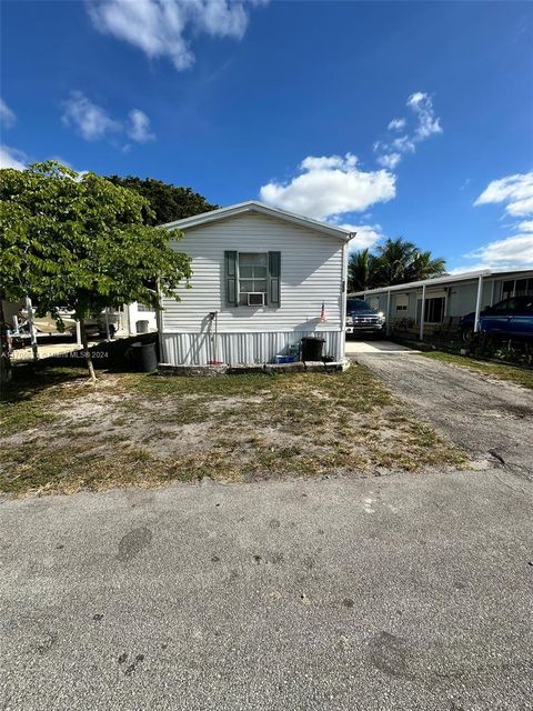 A home in Plantation