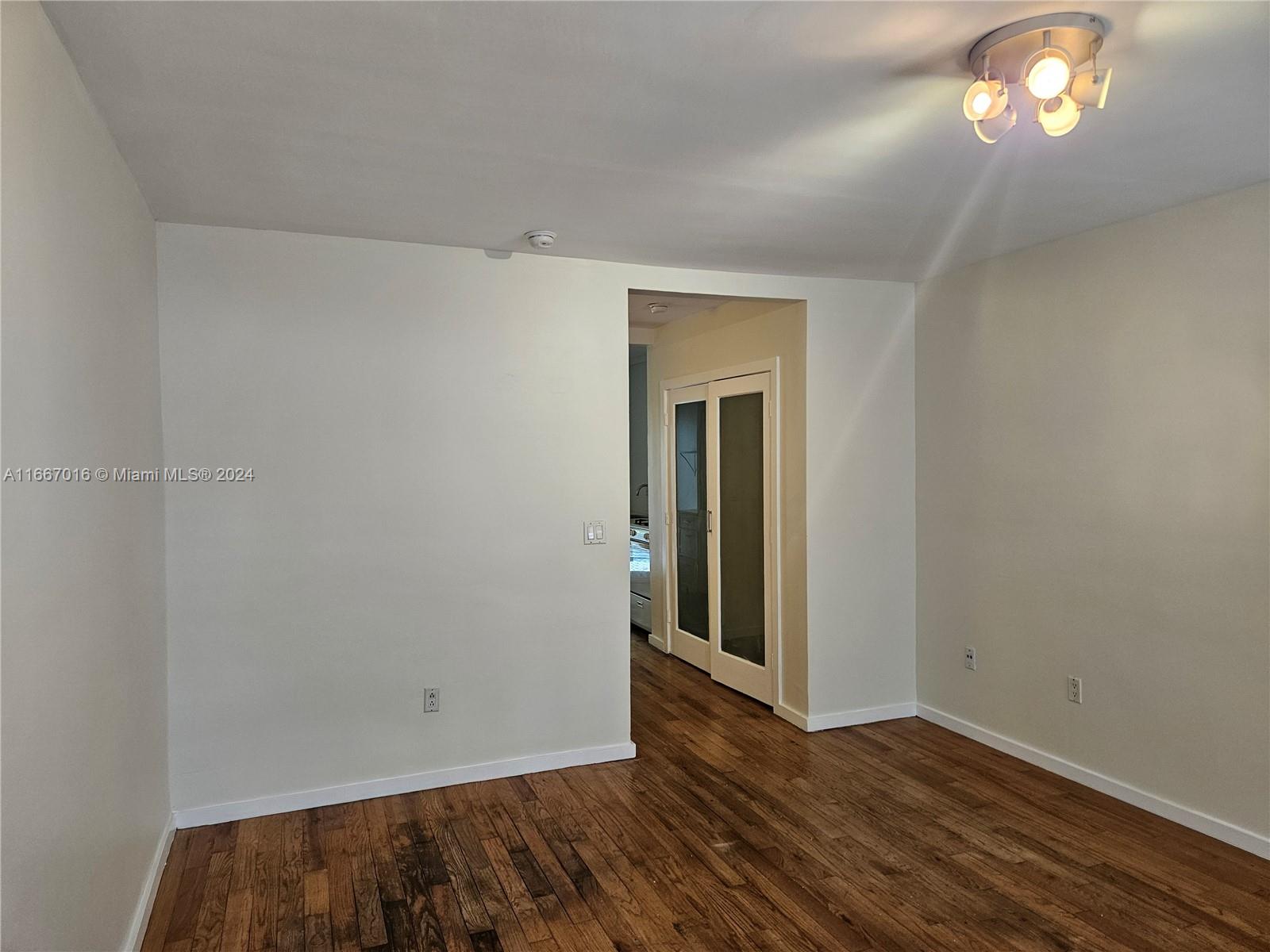 BEACHWALK CONDO - Residential