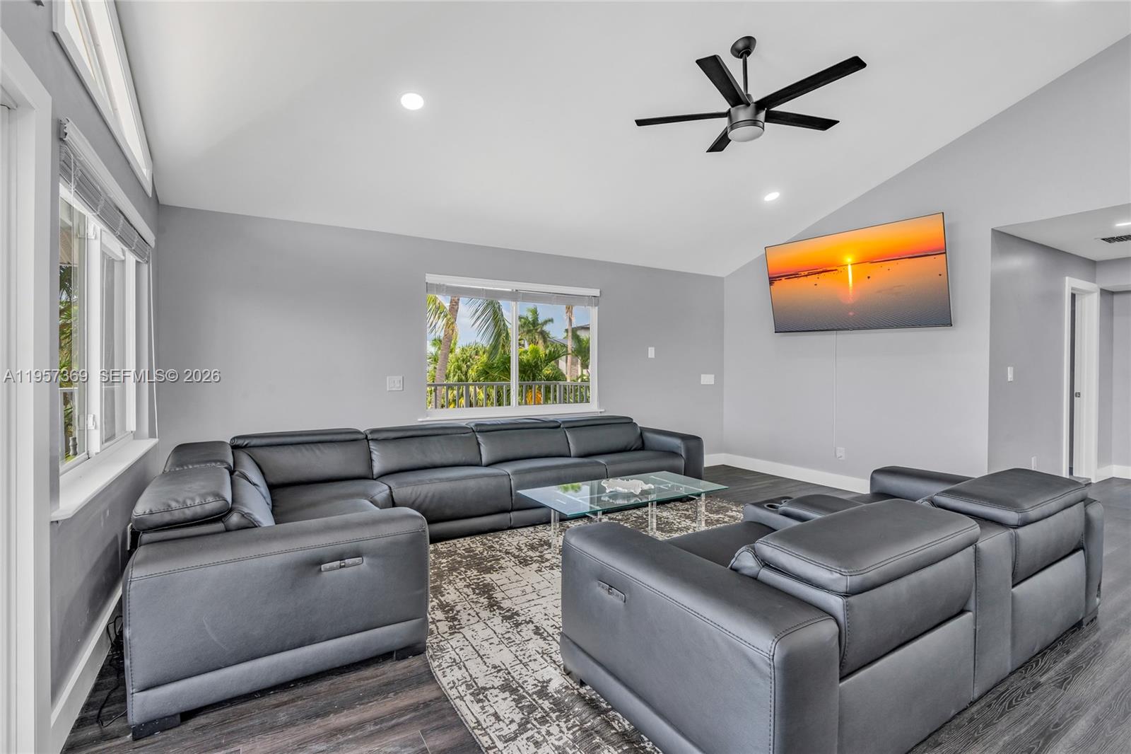 BUCCANEER PT (LARGO SOUND - Residential