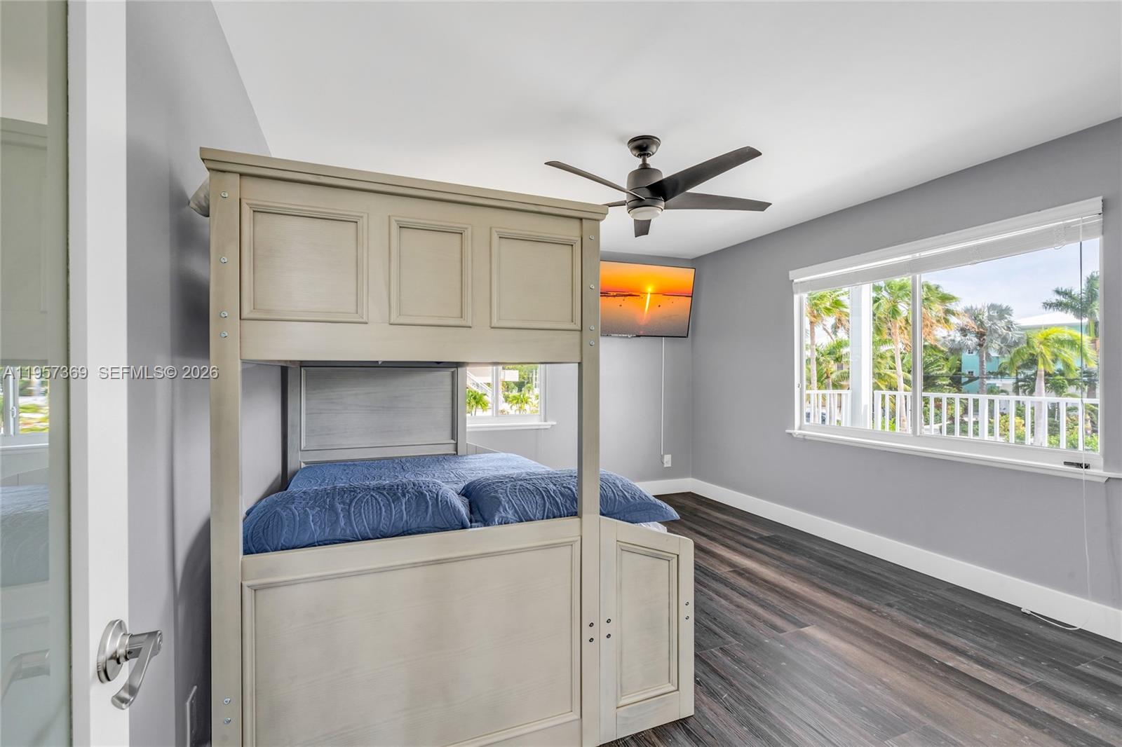 BUCCANEER PT (LARGO SOUND - Residential