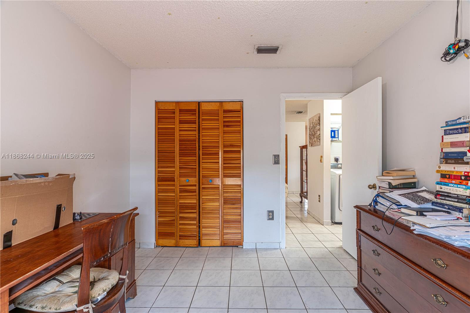 BIRD LAKES SOUTH SEC 2 - Residential