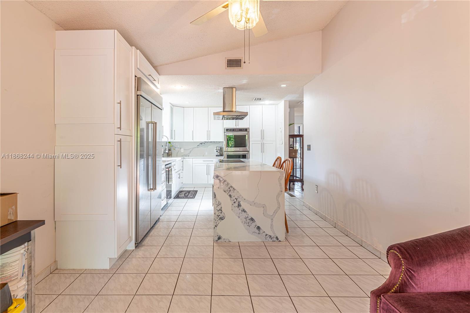 BIRD LAKES SOUTH SEC 2 - Residential