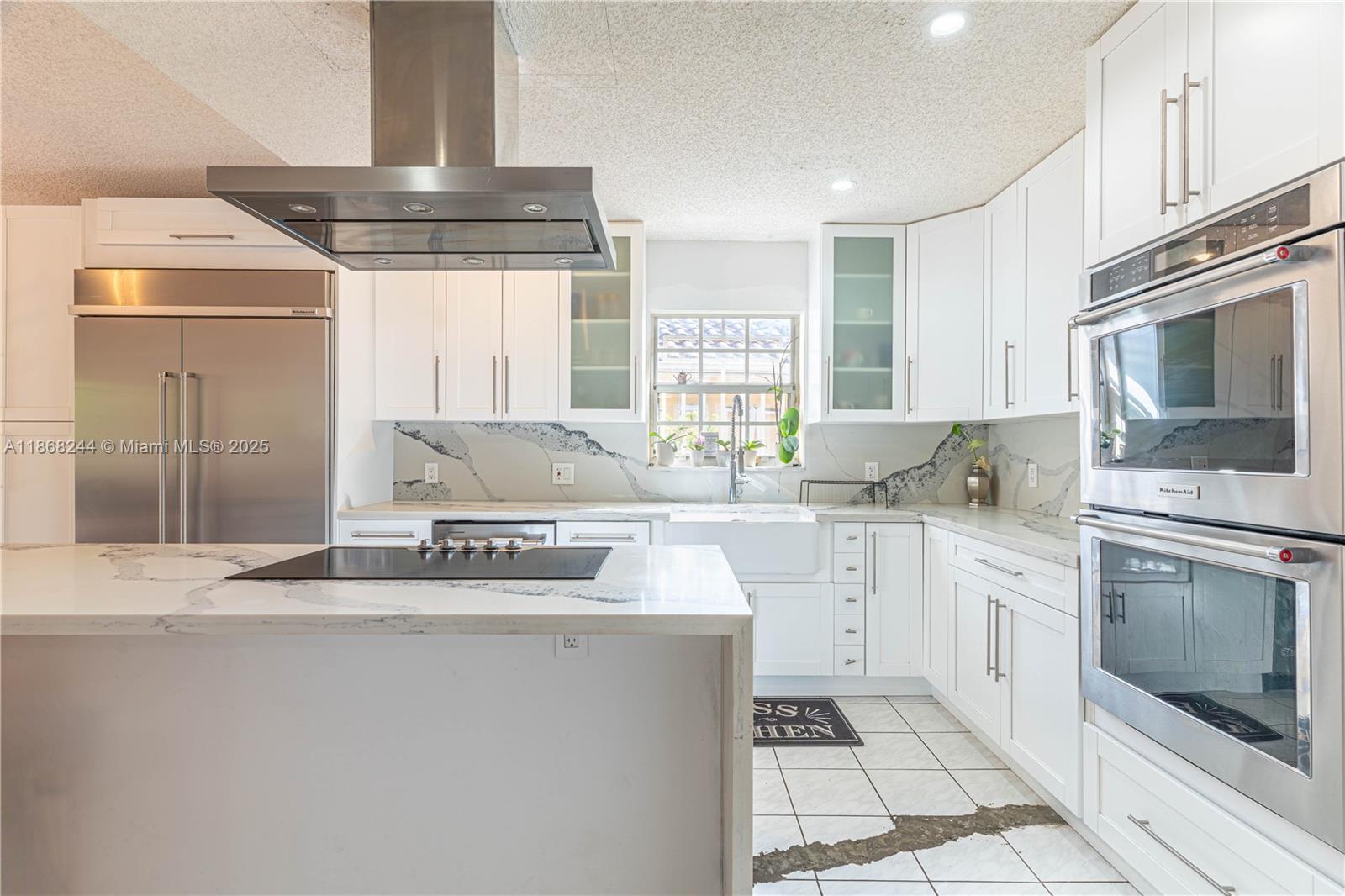 BIRD LAKES SOUTH SEC 2 - Residential