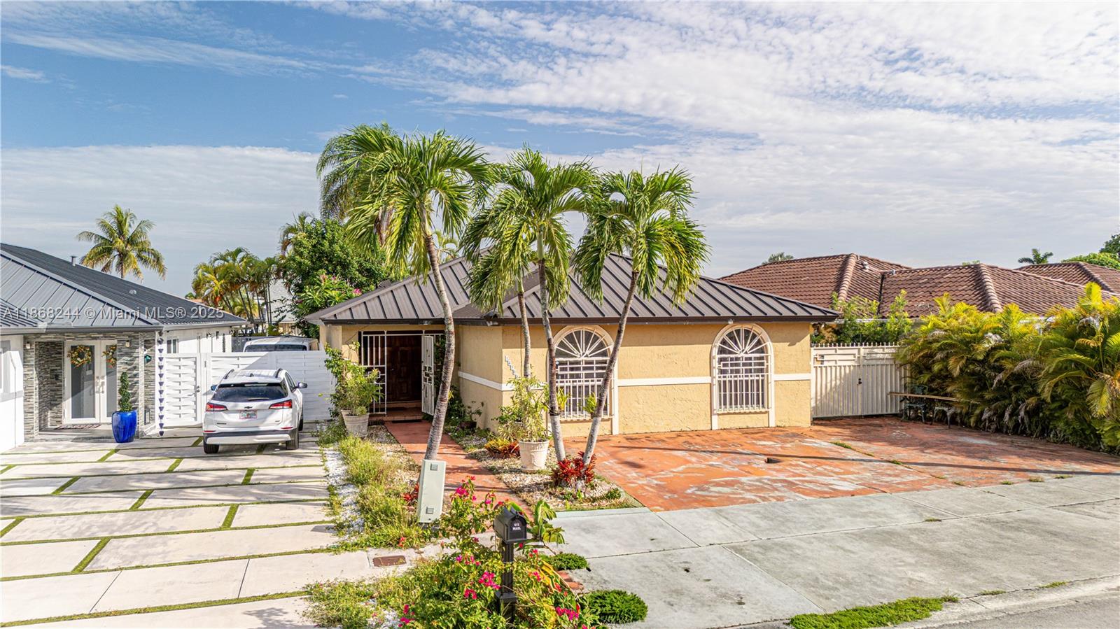 BIRD LAKES SOUTH SEC 2 - Residential