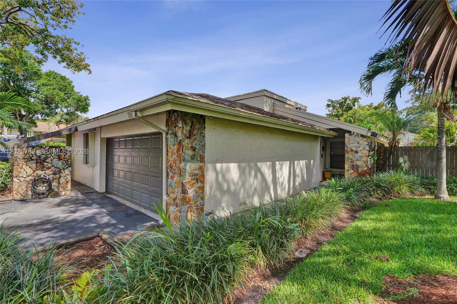 GREENS OF EMERALD HILLS - Residential