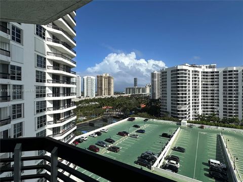 A home in Aventura