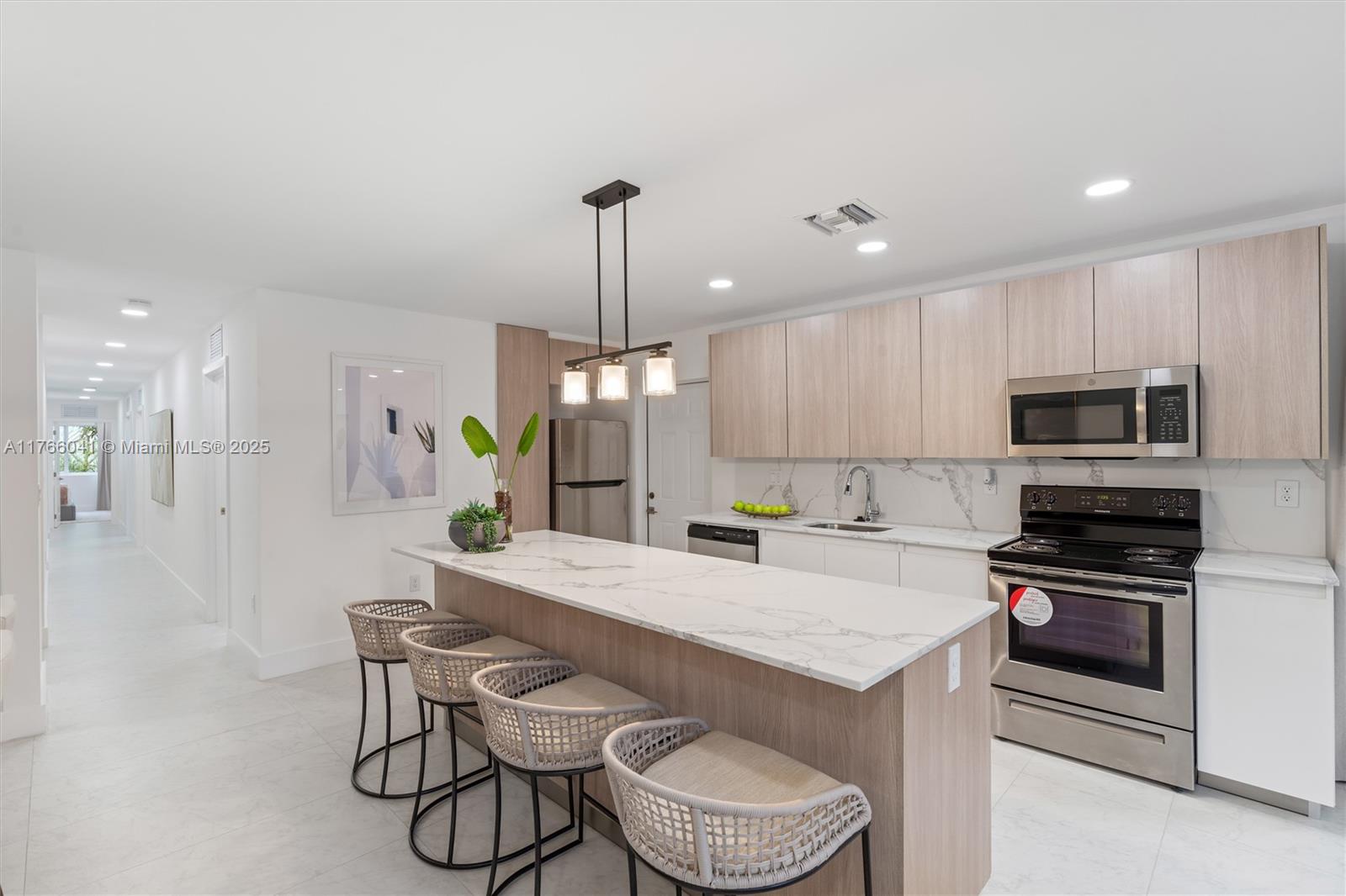 HOME BEAUTIFUL PARK - Residential Income