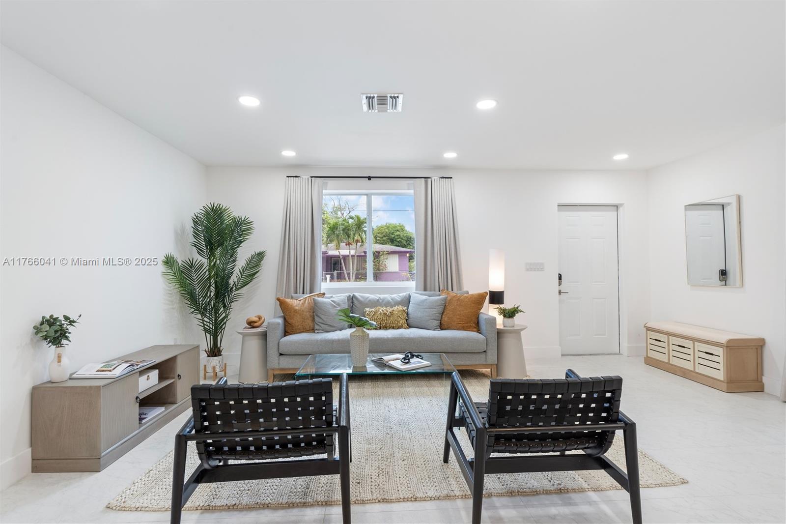 HOME BEAUTIFUL PARK - Residential Income