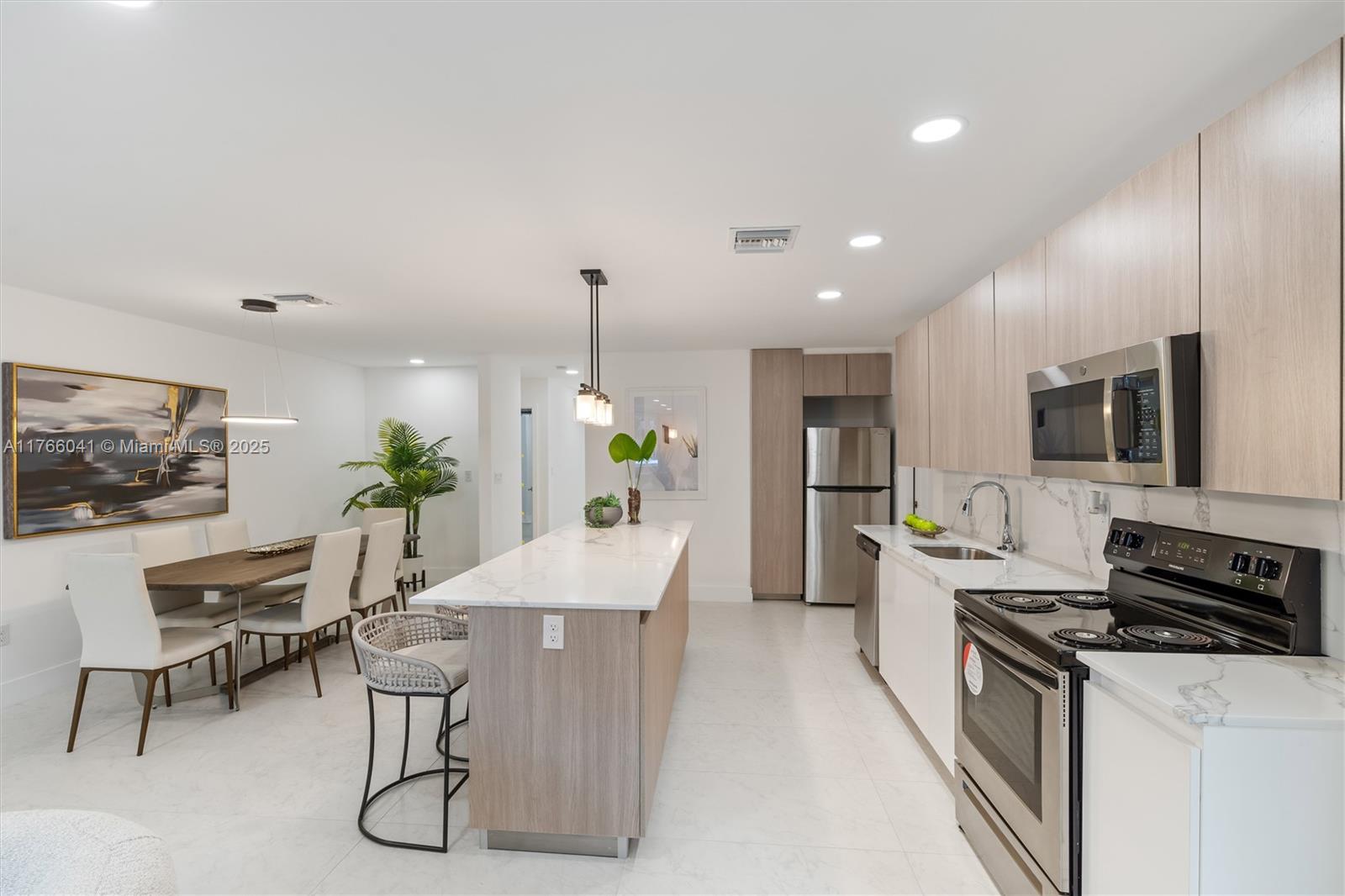 HOME BEAUTIFUL PARK - Residential Income