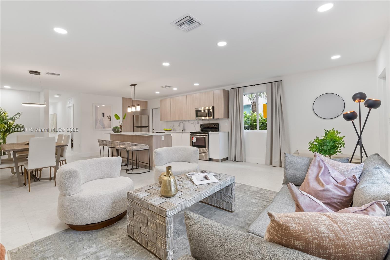 HOME BEAUTIFUL PARK - Residential Income