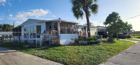 A home in Okeechobee