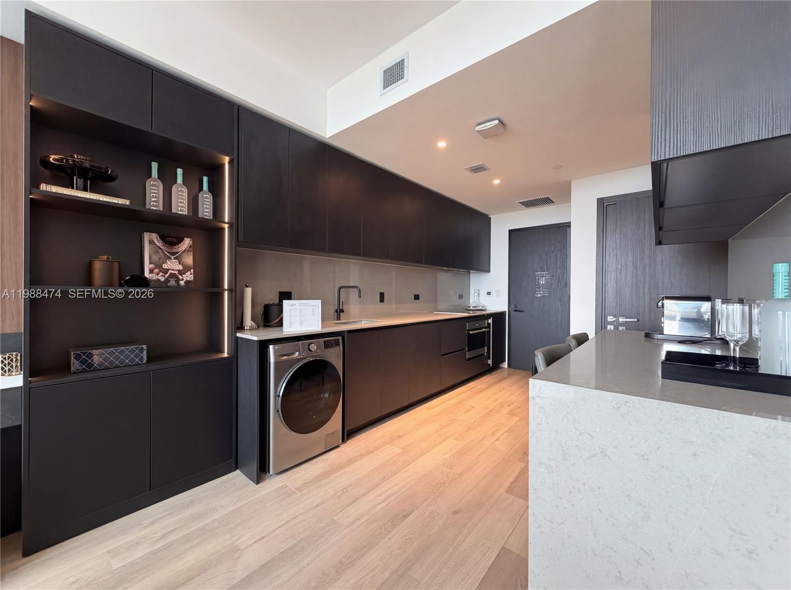 MIAMI NORTH - Residential