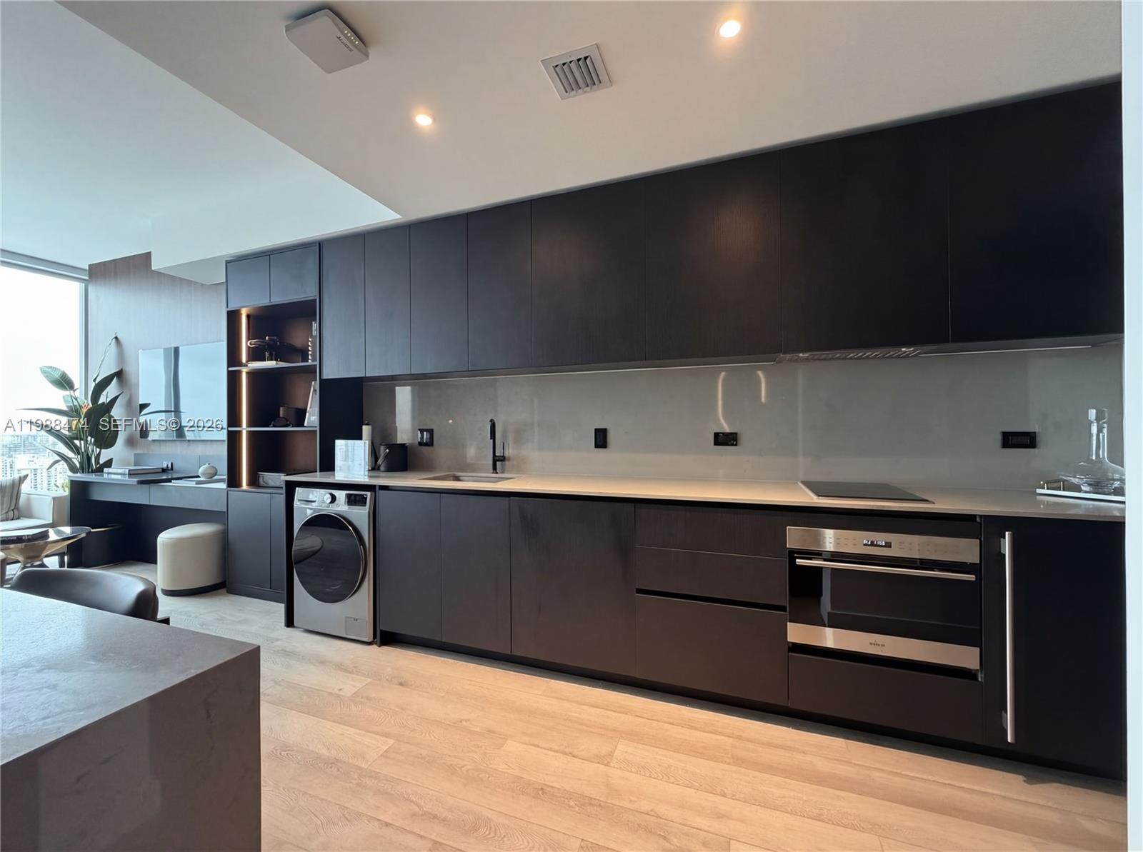 MIAMI NORTH - Residential
