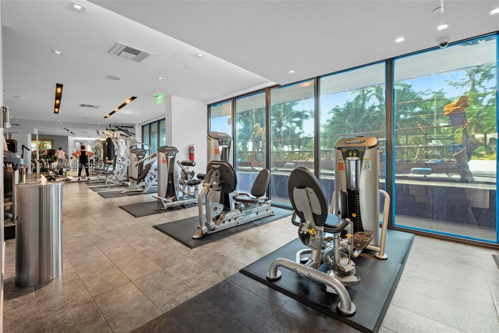 NINE ISLAND AVENUE CONDO - Residential