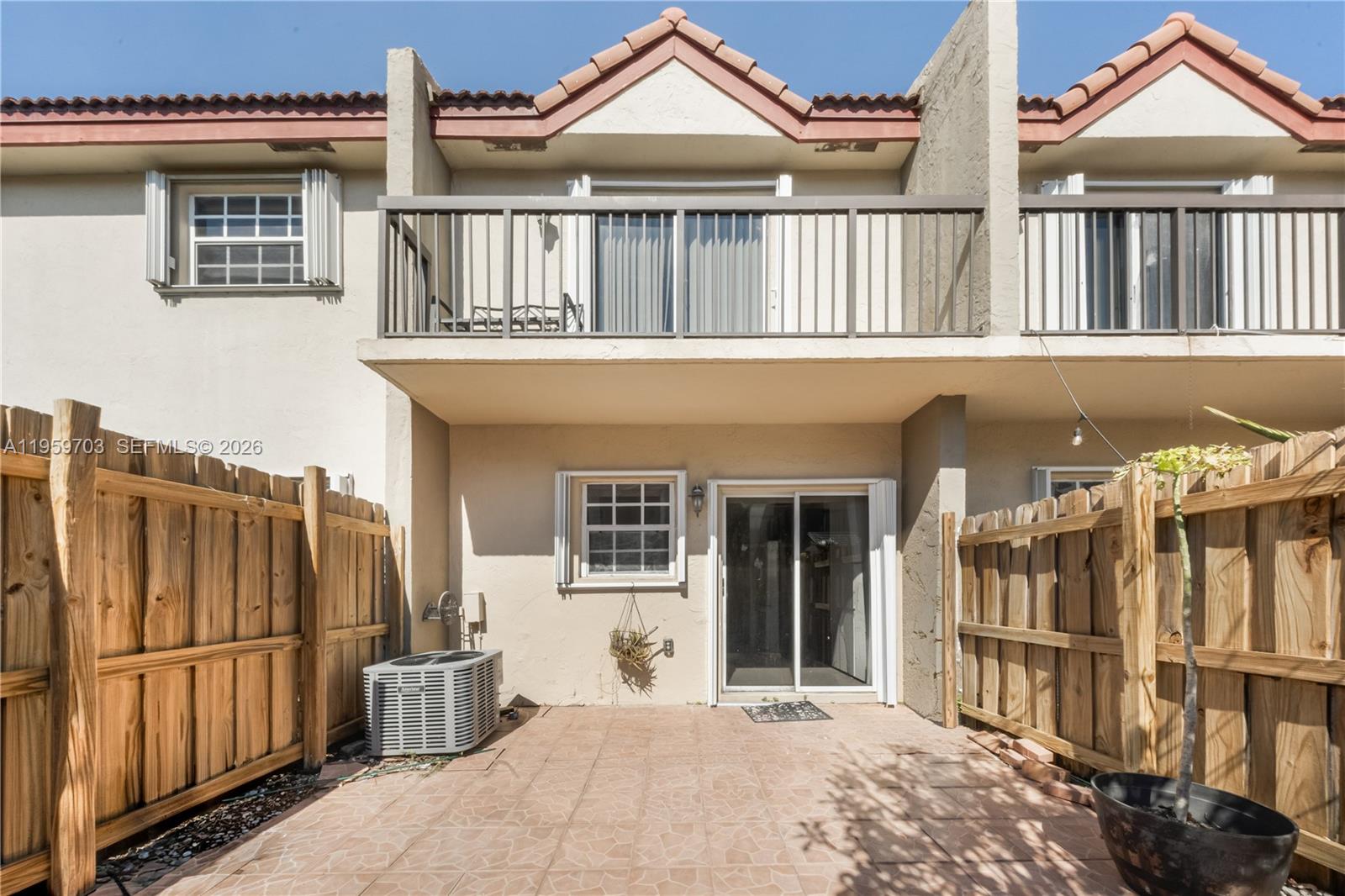 TERRA LAKE VILLAS CONDO - Residential