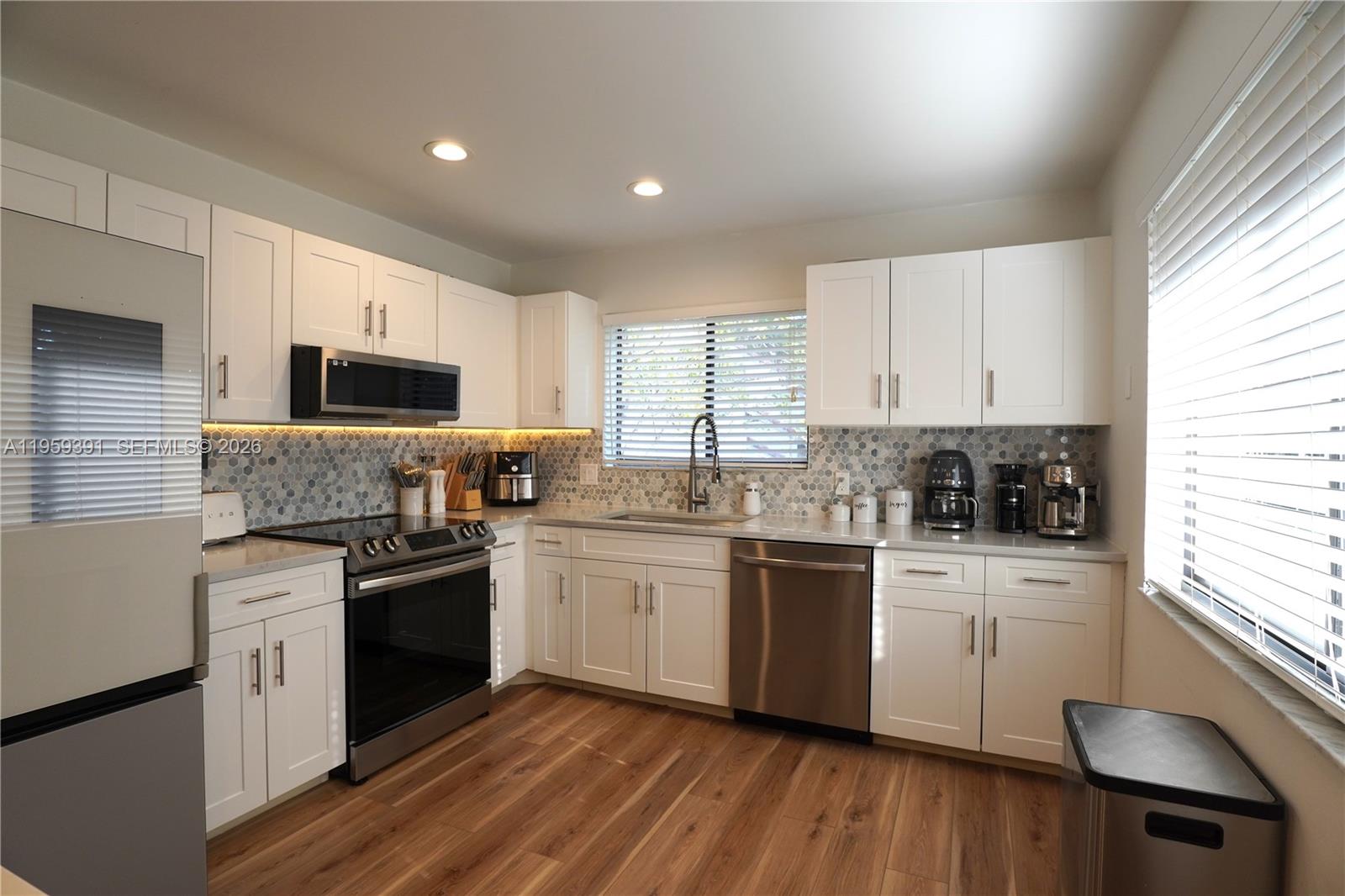 COACH HOUSES OF TOWN PLAC - Residential