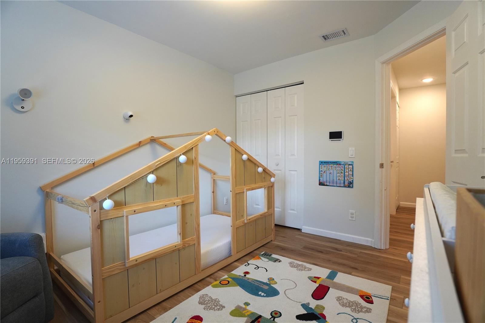 COACH HOUSES OF TOWN PLAC - Residential