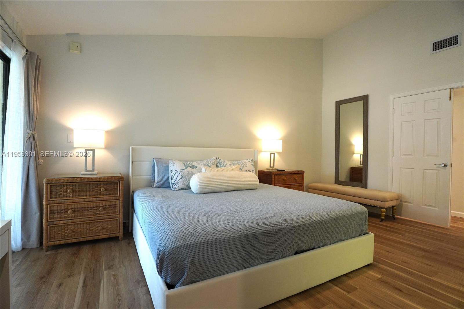 COACH HOUSES OF TOWN PLAC - Residential