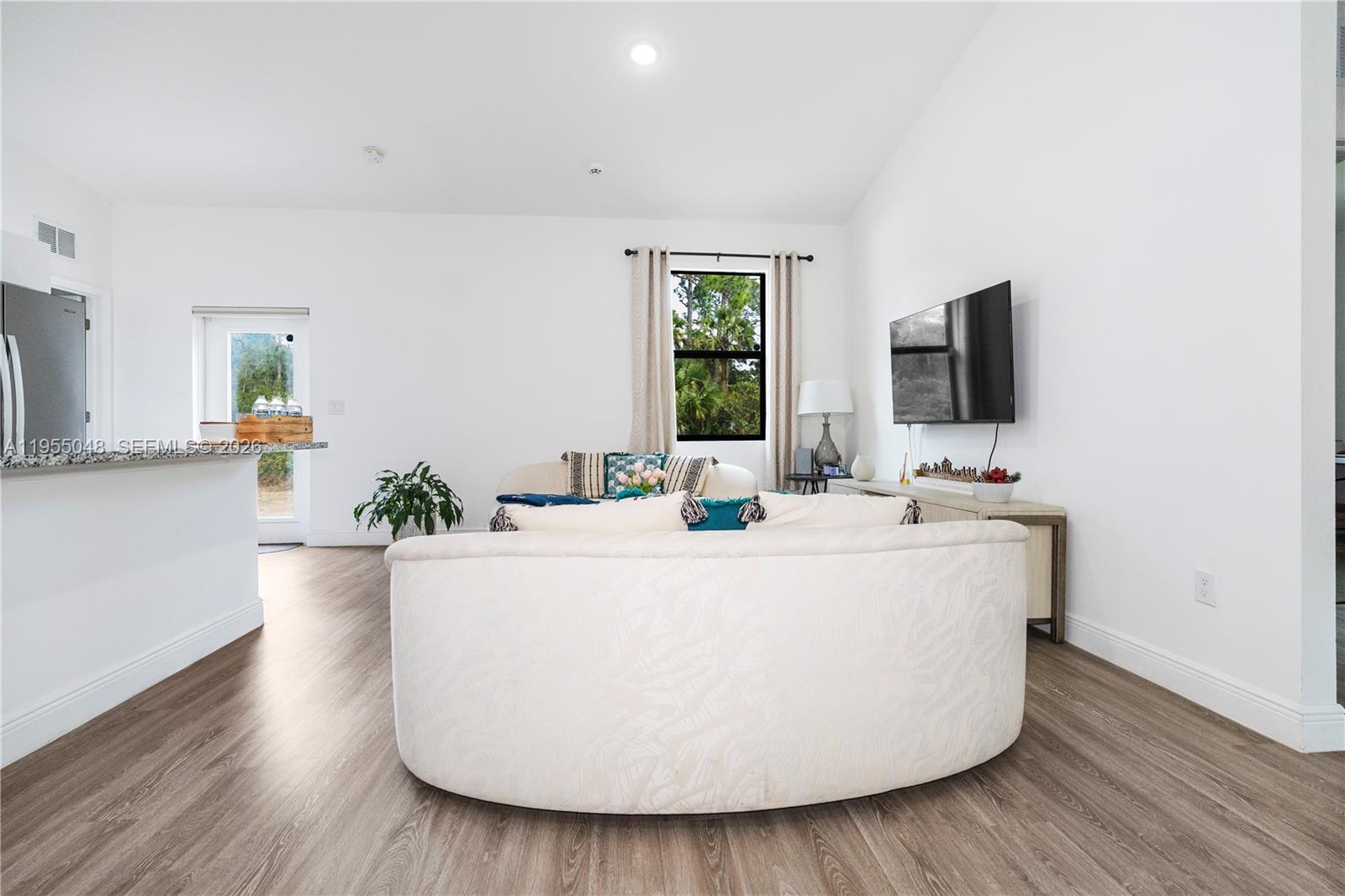 Port Labelle - Residential