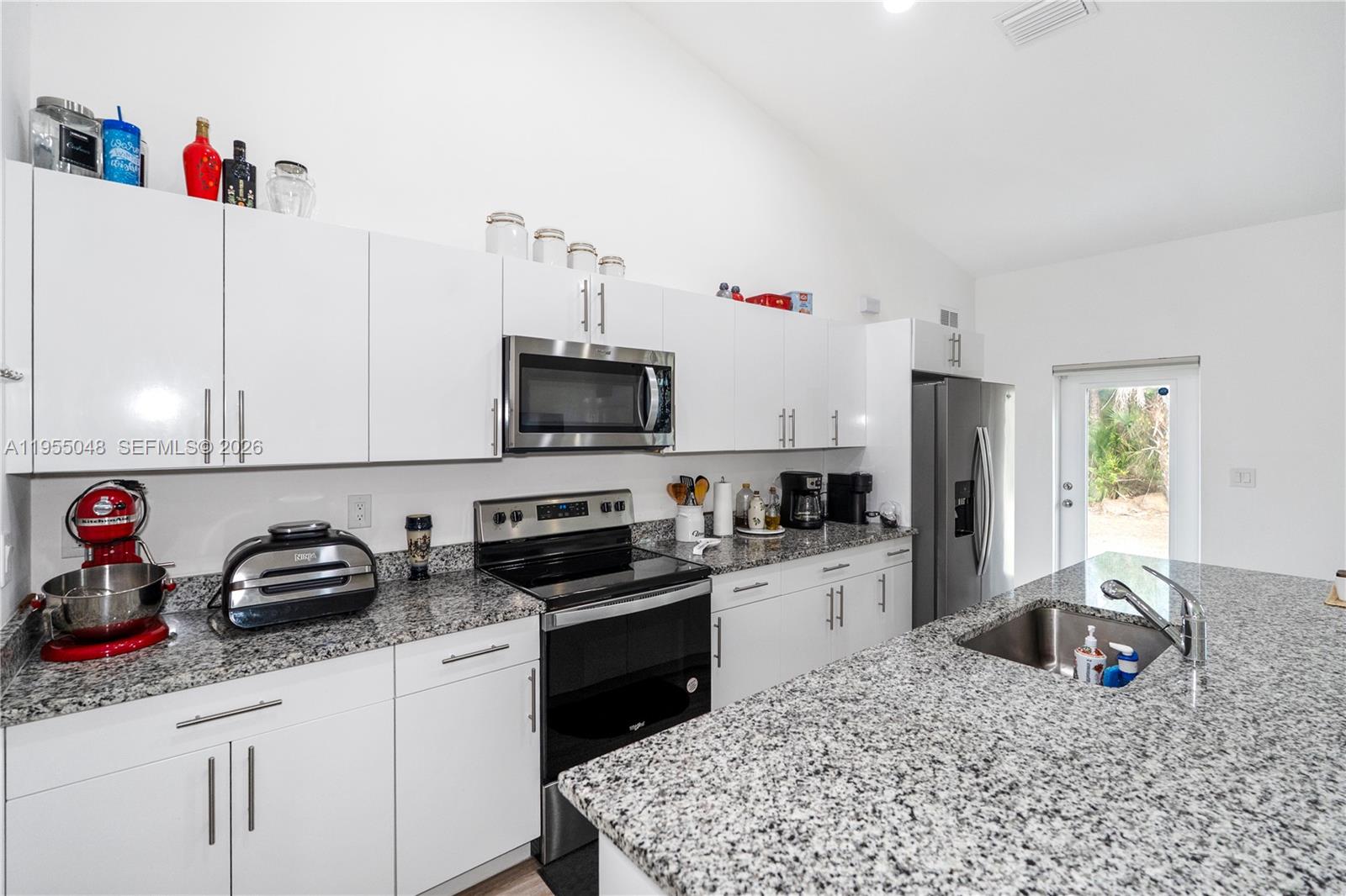 Port Labelle - Residential