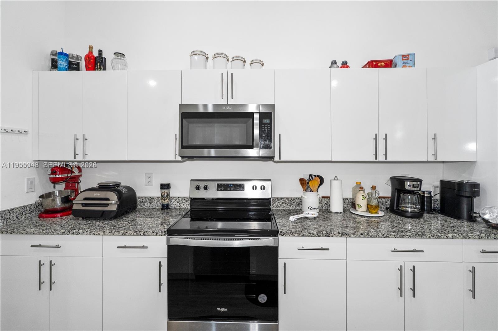 Port Labelle - Residential