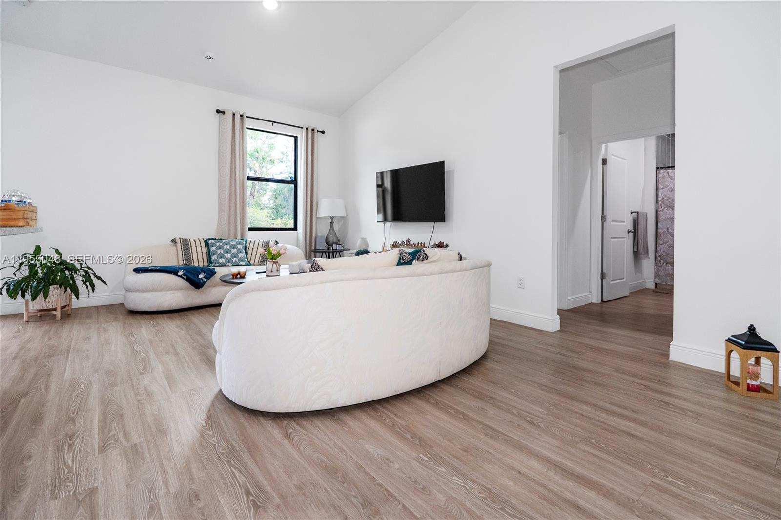 Port Labelle - Residential