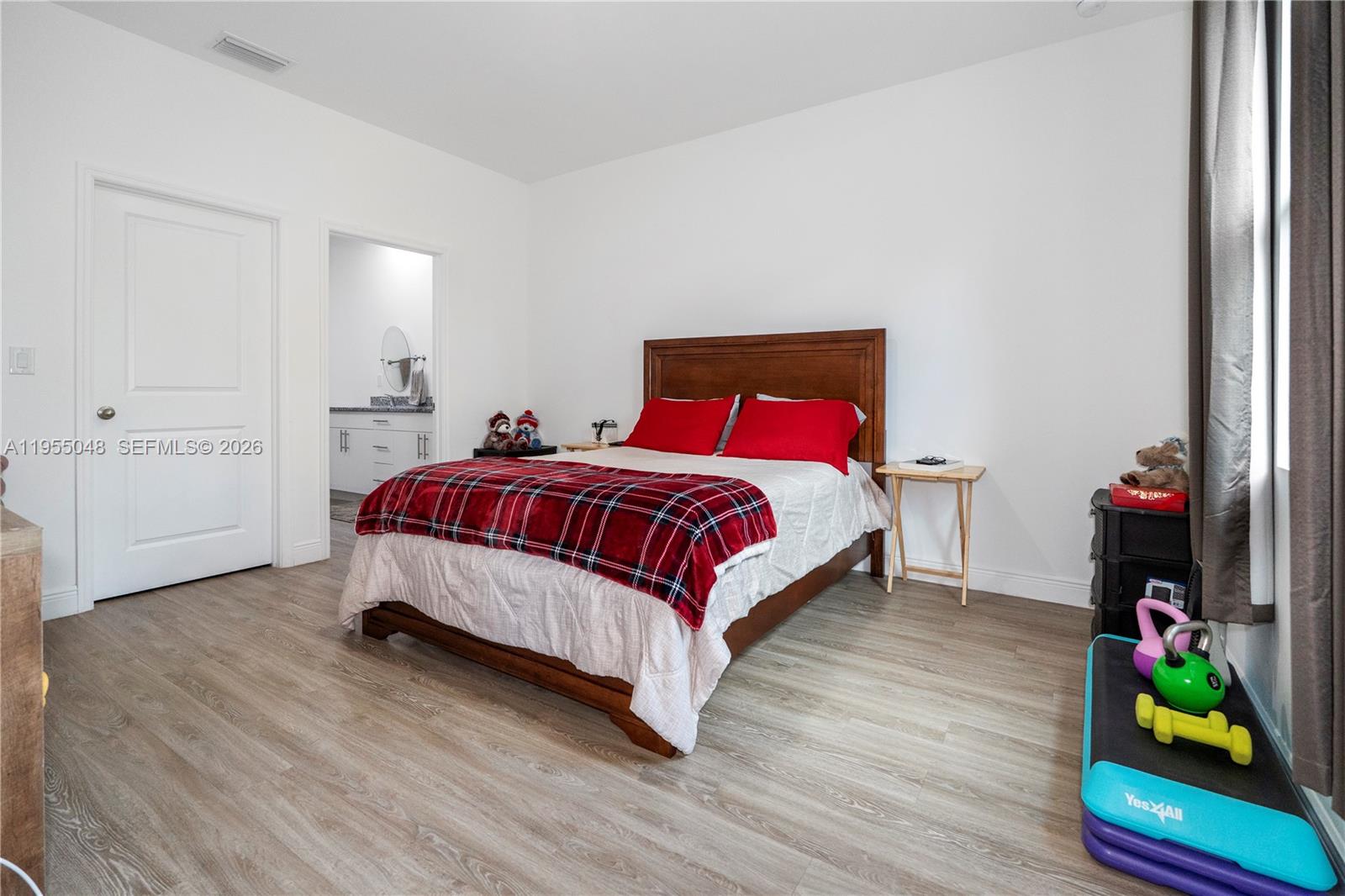 Port Labelle - Residential