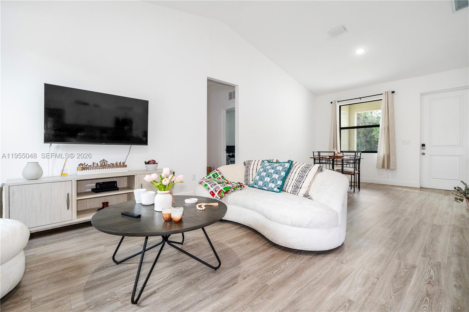 Port Labelle - Residential