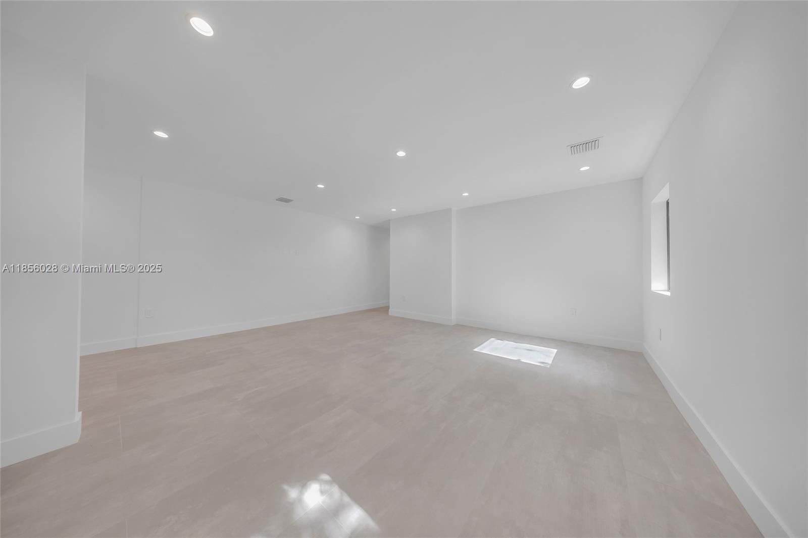 SUPERIOR PARK - Residential Income