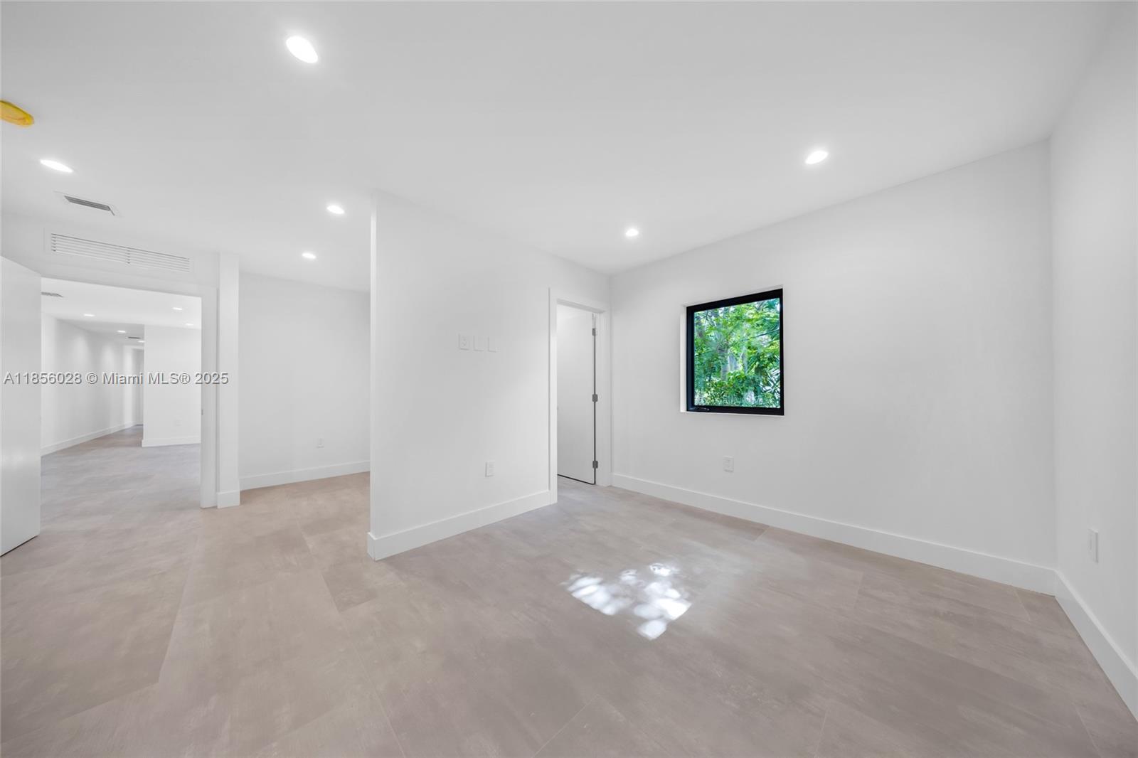 SUPERIOR PARK - Residential Income