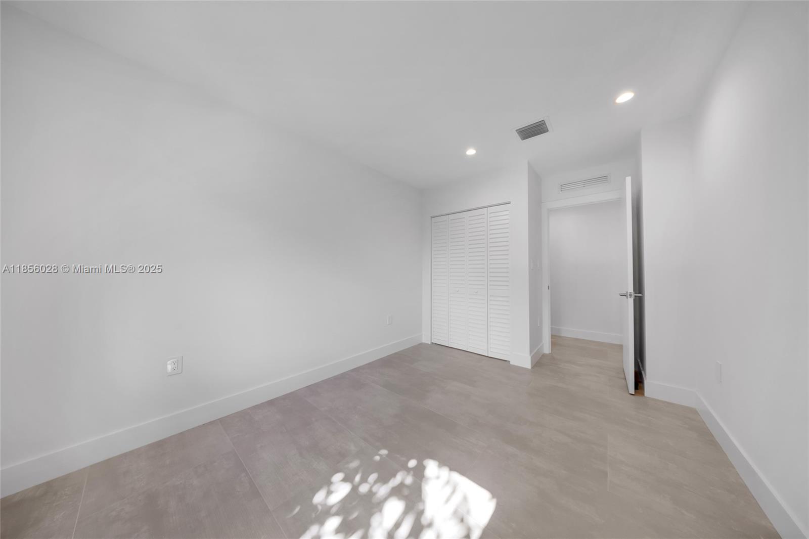 SUPERIOR PARK - Residential Income