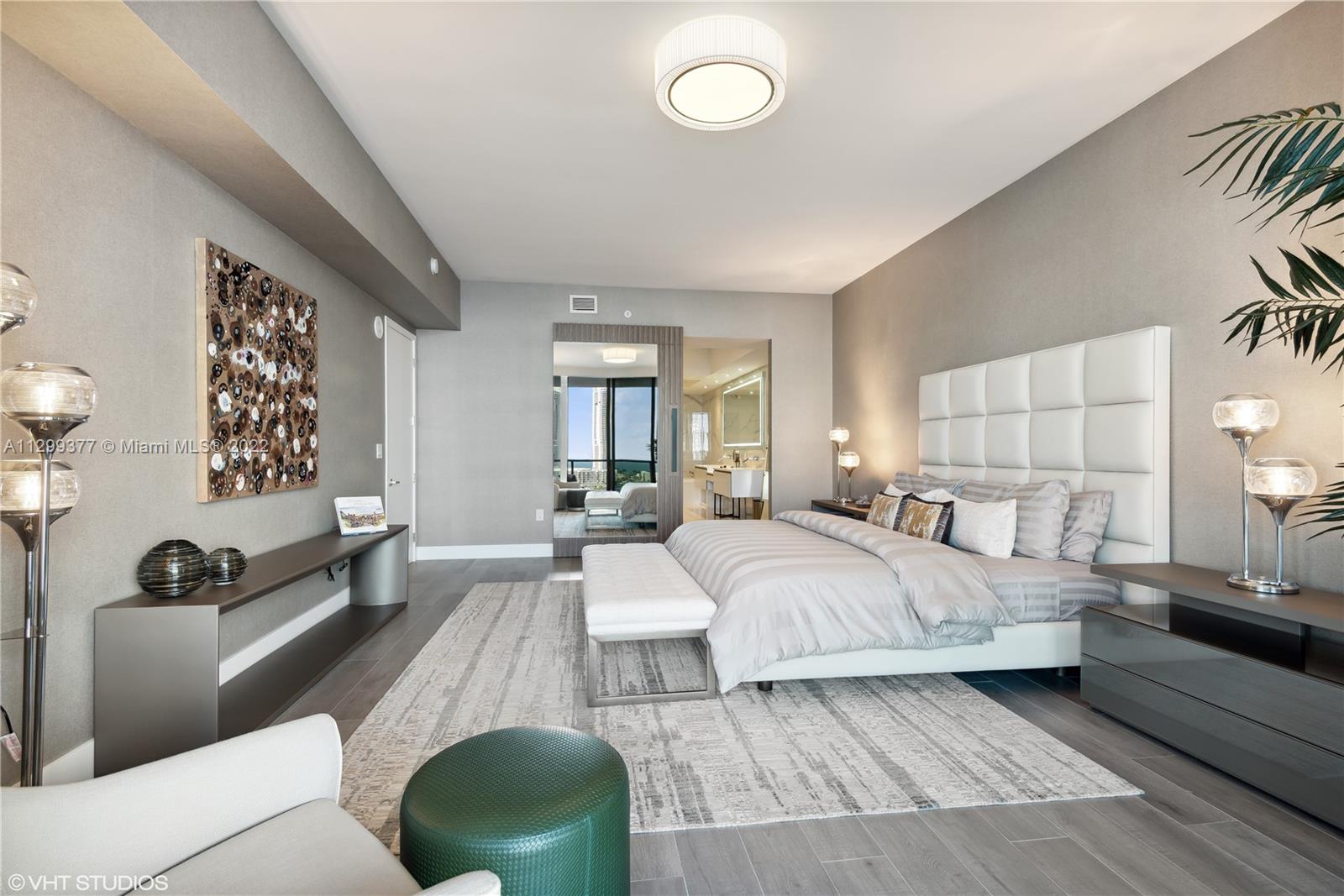 PRIVE CONDO - Residential Lease