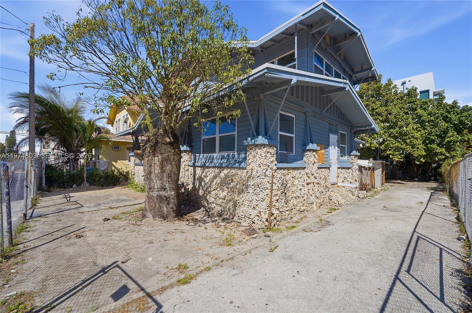 CITY OF MIAMI SOUTH - Land