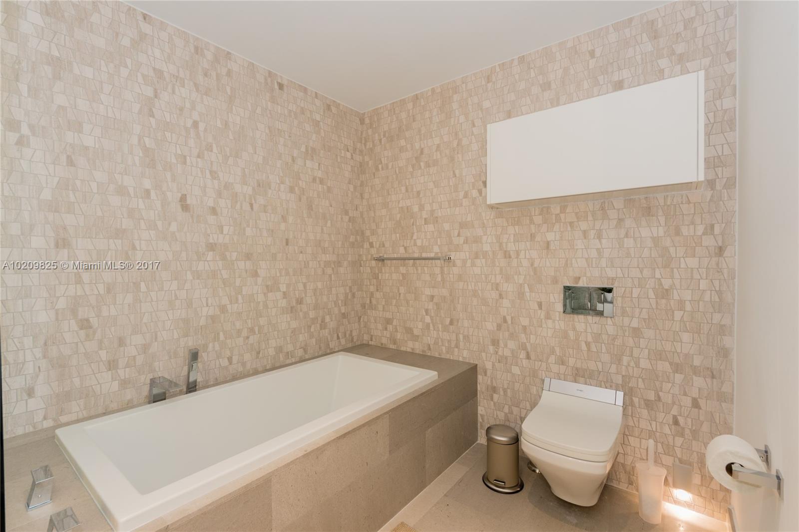 Brickell City Center Rise - Residential Lease