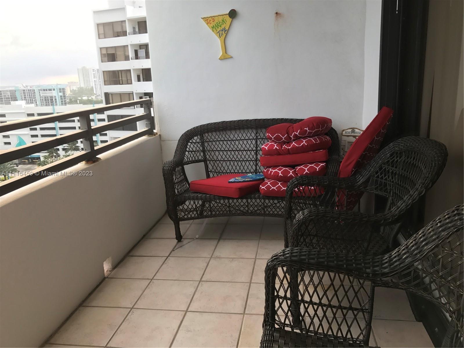 ALEXANDER TOWERS CONDO - Residential Lease