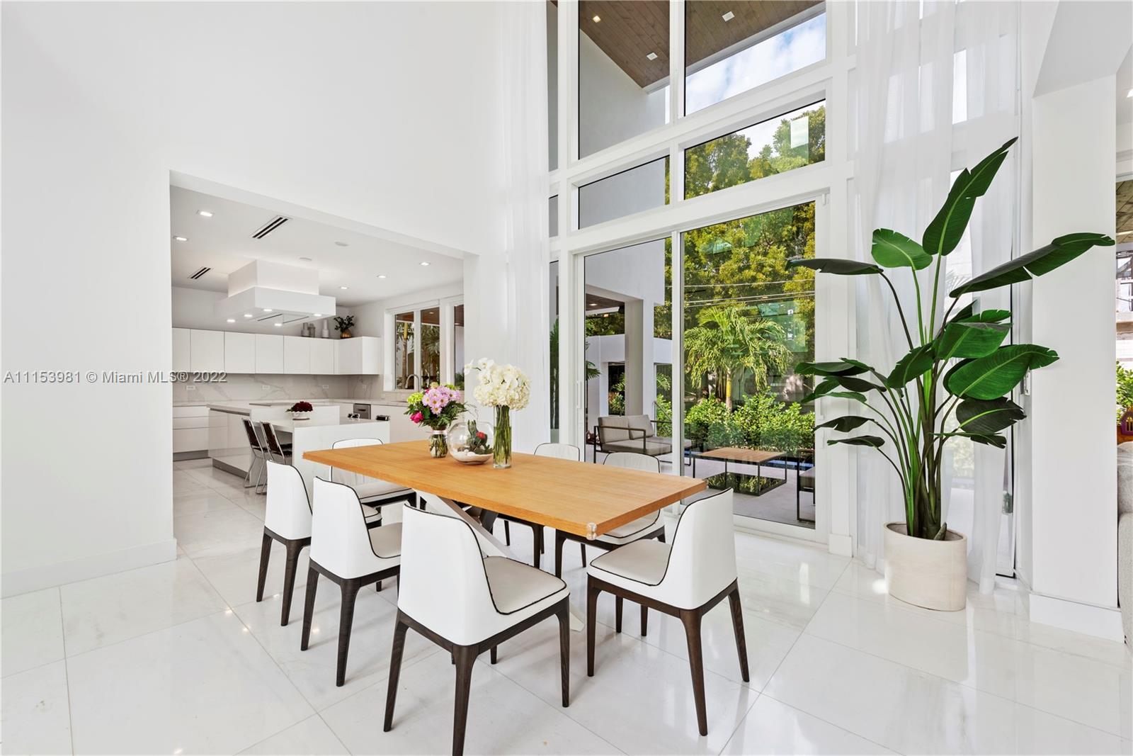 TROPICAL ISLE HOMES SUB 4 - Residential